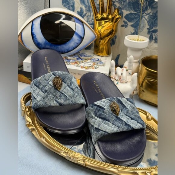 🆕 KURT GEIGER LONDON 🧿 NWOB Blue Denim Meena Eagle Slides, Sz EU 39 US 8.5 - Picture 6 of 11
